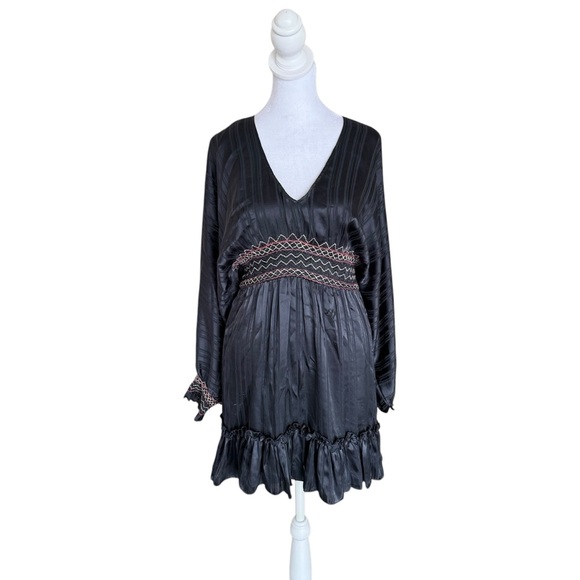 Ulla Johnson - NWT Silk Odette Midnight Smocked Long Sleeve Mini Dress Sz 2 - Picture 4 of 14